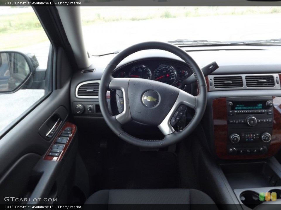 Ebony Interior Dashboard for the 2013 Chevrolet Avalanche LS #69634810