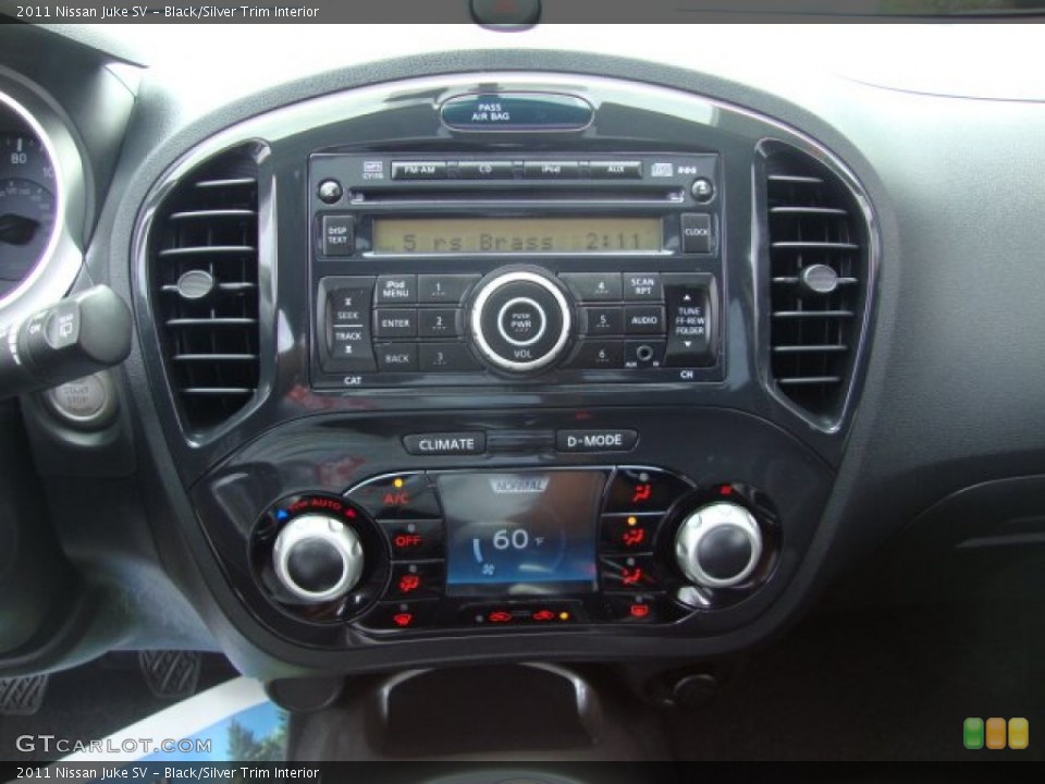 Black/Silver Trim Interior Controls for the 2011 Nissan Juke SV #69643492