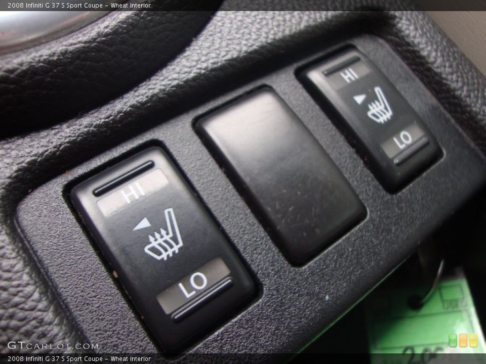Wheat Interior Controls for the 2008 Infiniti G 37 S Sport Coupe #69651691