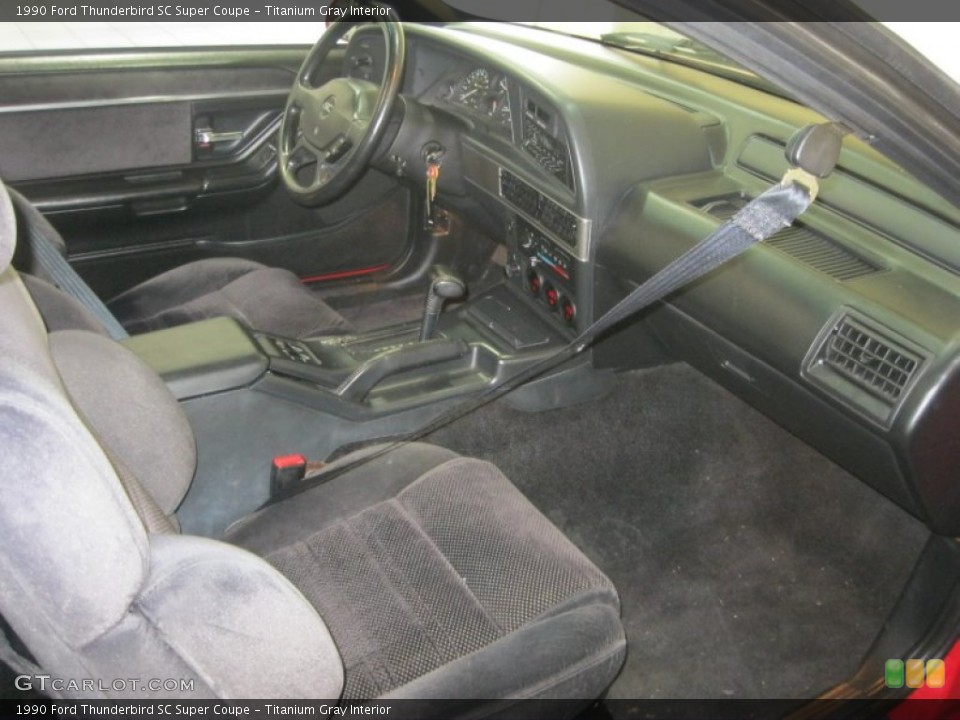 Titanium Gray Interior Photo for the 1990 Ford Thunderbird SC Super Coupe #69653554