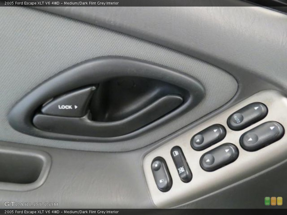 Medium/Dark Flint Grey Interior Controls for the 2005 Ford Escape XLT V6 4WD #69662478