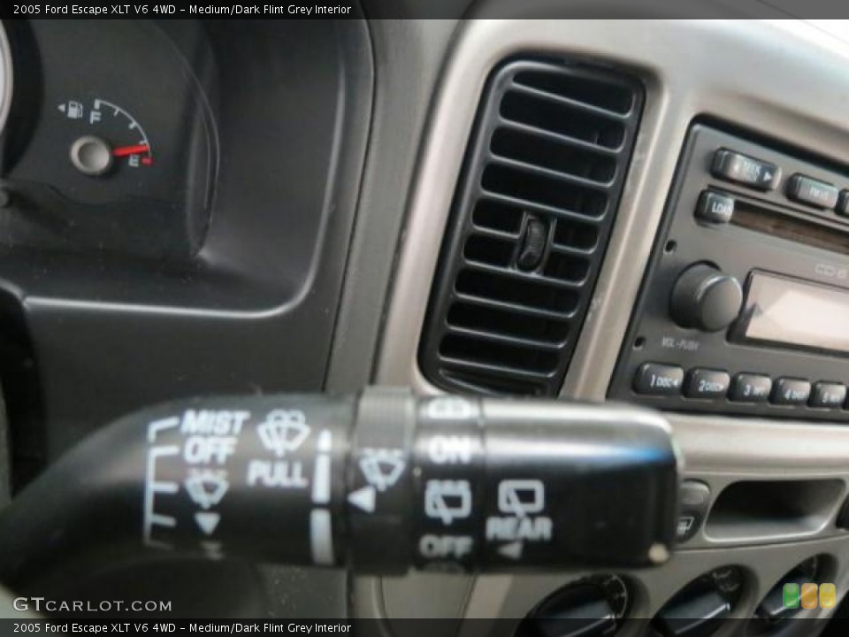 Medium/Dark Flint Grey Interior Controls for the 2005 Ford Escape XLT V6 4WD #69662553