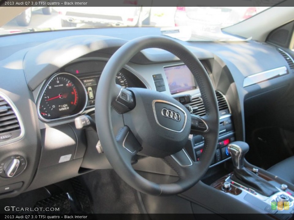 Black Interior Steering Wheel for the 2013 Audi Q7 3.0 TFSI quattro #69673346