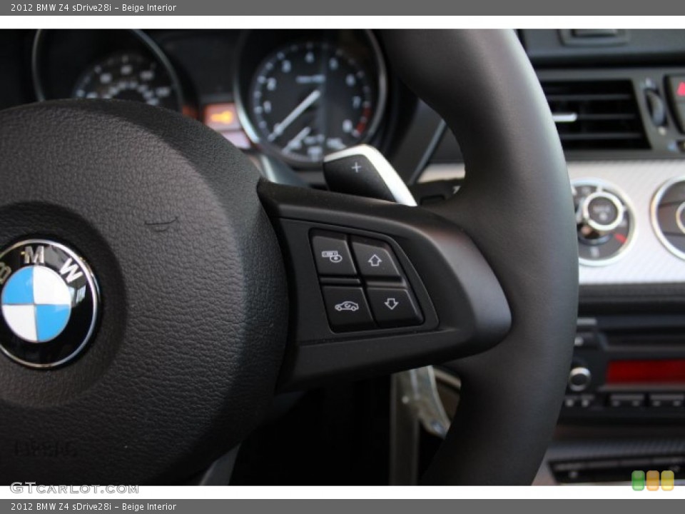 Beige Interior Controls for the 2012 BMW Z4 sDrive28i #69678153