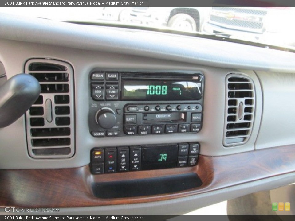 Medium Gray Interior Controls for the 2001 Buick Park Avenue  #69688392