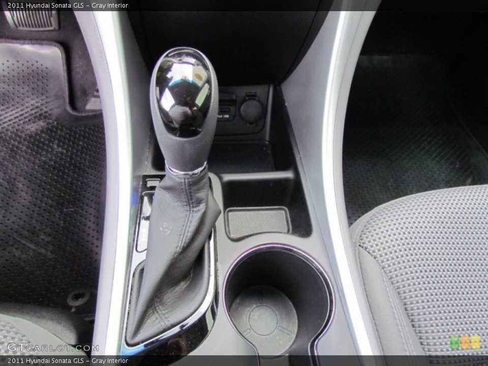 Gray Interior Transmission for the 2011 Hyundai Sonata GLS #69689028