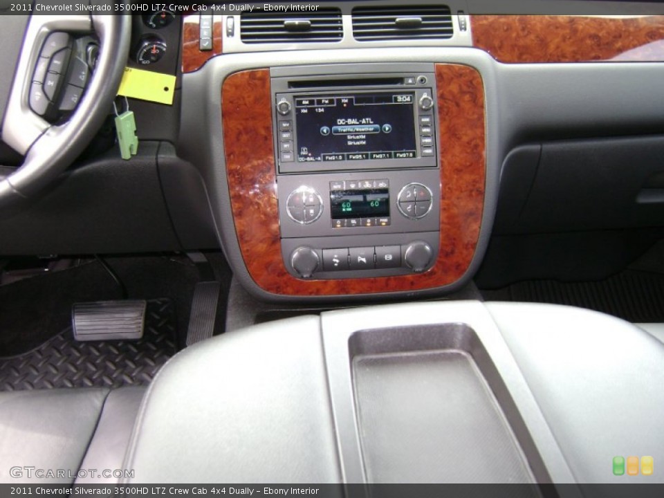 Ebony Interior Controls for the 2011 Chevrolet Silverado 3500HD LTZ Crew Cab 4x4 Dually #69702060