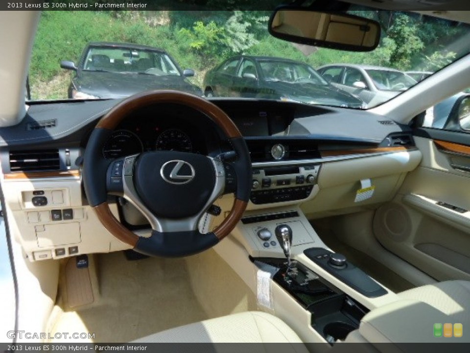 Parchment Interior Photo for the 2013 Lexus ES 300h Hybrid #69711732