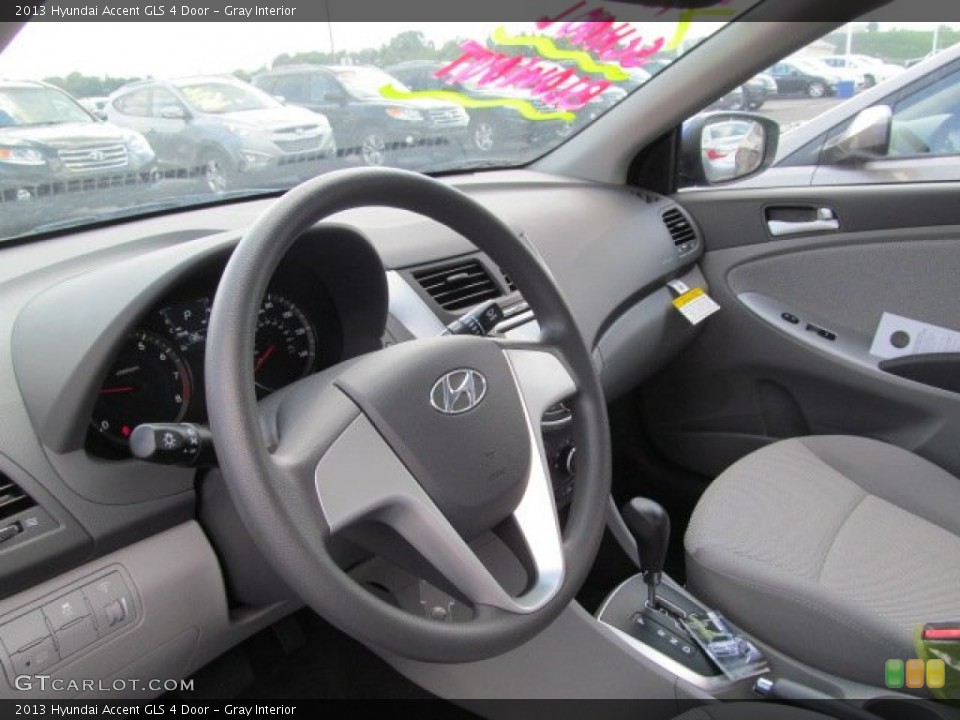 Gray Interior Photo for the 2013 Hyundai Accent GLS 4 Door #69712173