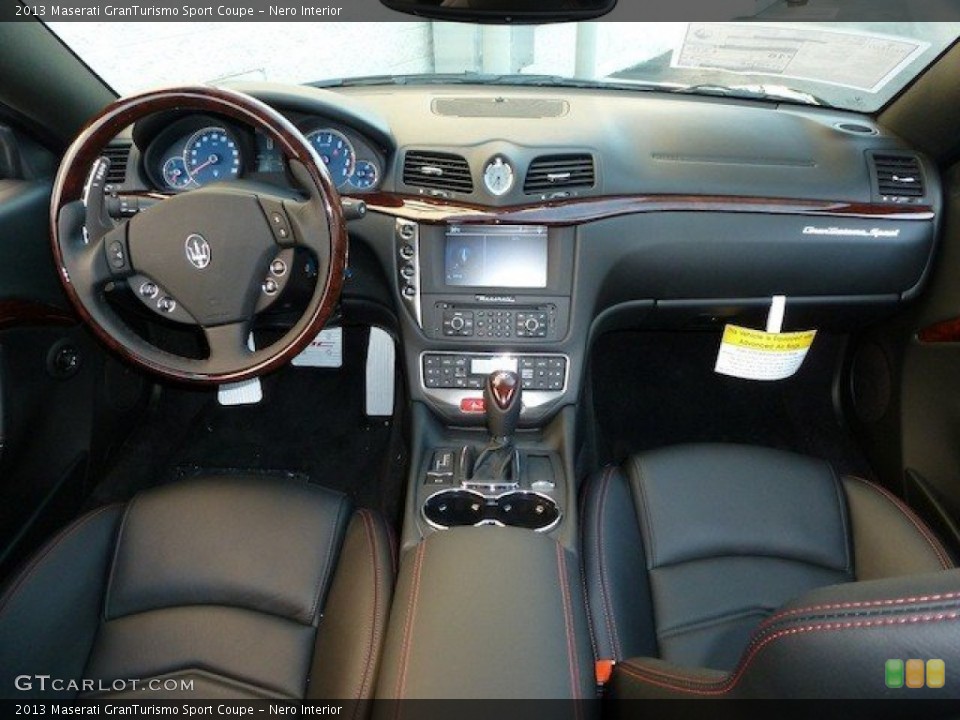 Nero Interior Dashboard for the 2013 Maserati GranTurismo Sport Coupe #69714255