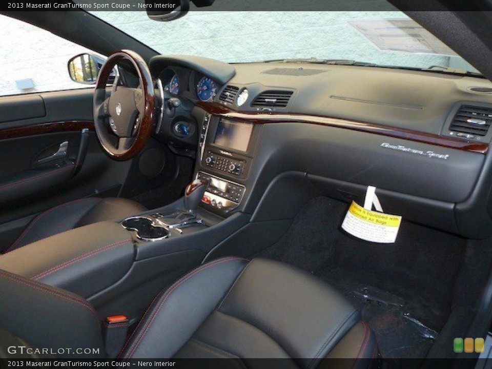 Nero Interior Dashboard for the 2013 Maserati GranTurismo Sport Coupe #69714357