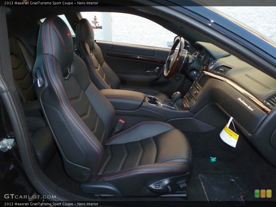 Nero Interior Photo for the 2013 Maserati GranTurismo Sport Coupe #69714369