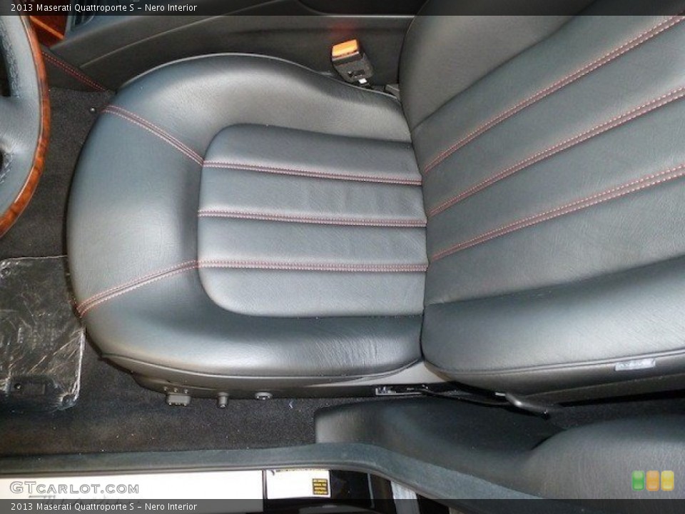 Nero Interior Front Seat for the 2013 Maserati Quattroporte S #69714534