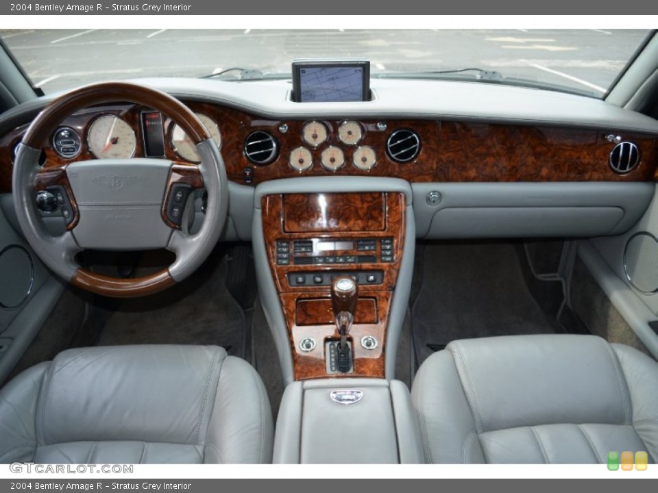 Stratus Grey Interior Dashboard for the 2004 Bentley Arnage R #69717228