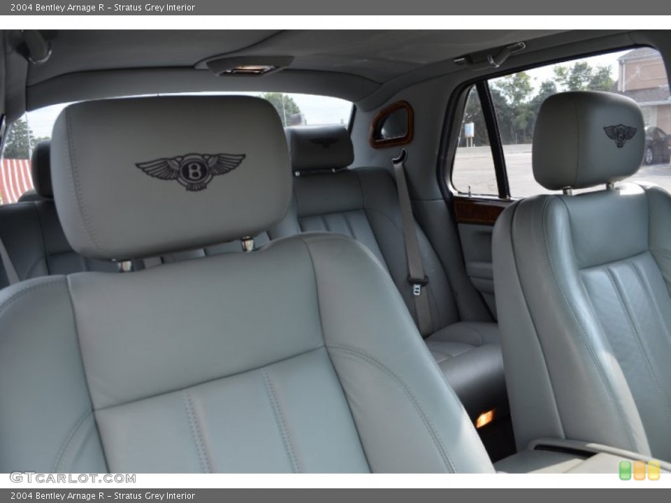 Stratus Grey Interior Photo for the 2004 Bentley Arnage R #69717351