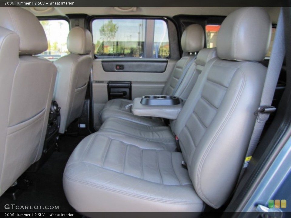 Wheat Interior Rear Seat for the 2006 Hummer H2 SUV #69725466
