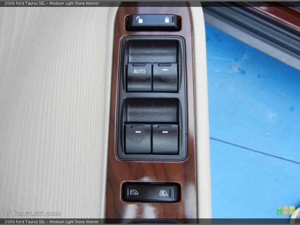 Medium Light Stone Interior Controls for the 2009 Ford Taurus SEL #69746866