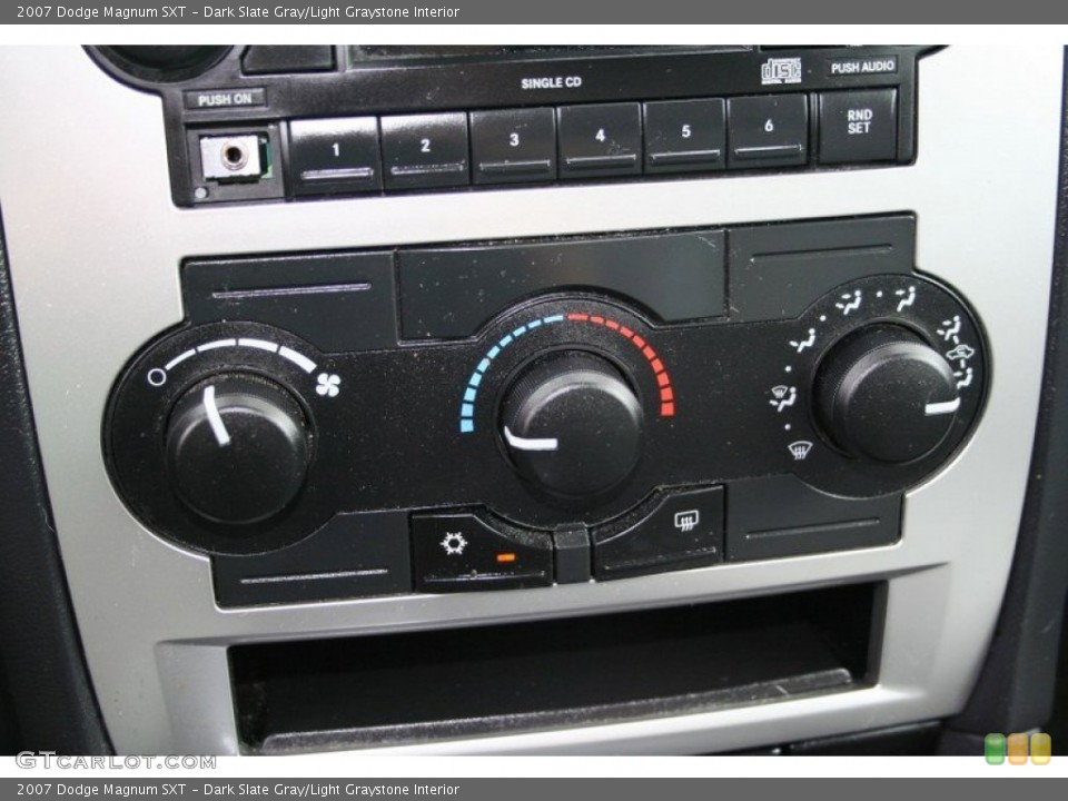 Dark Slate Gray/Light Graystone Interior Controls for the 2007 Dodge Magnum SXT #69749140