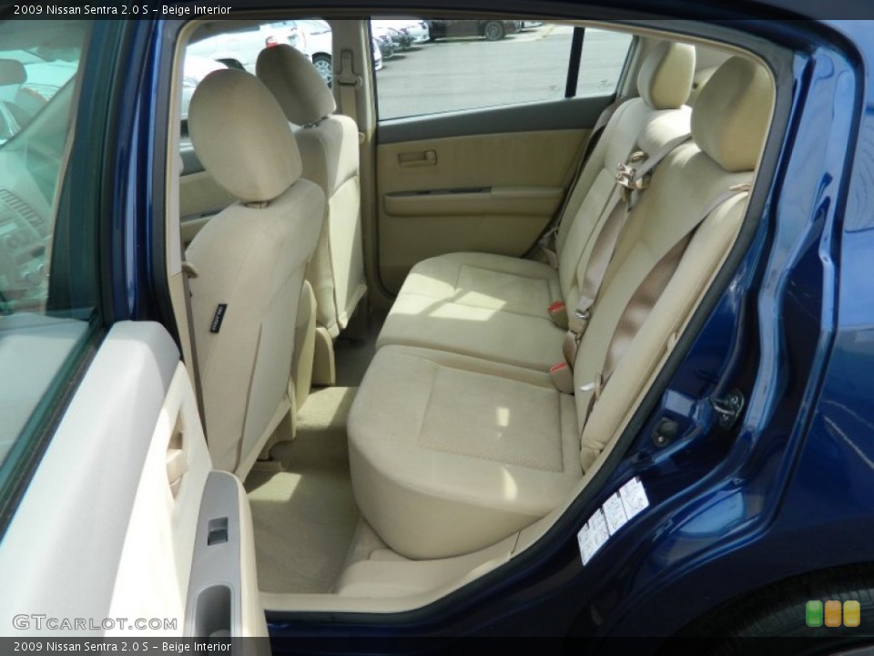 Beige Interior Photo for the 2009 Nissan Sentra 2.0 S #69750850