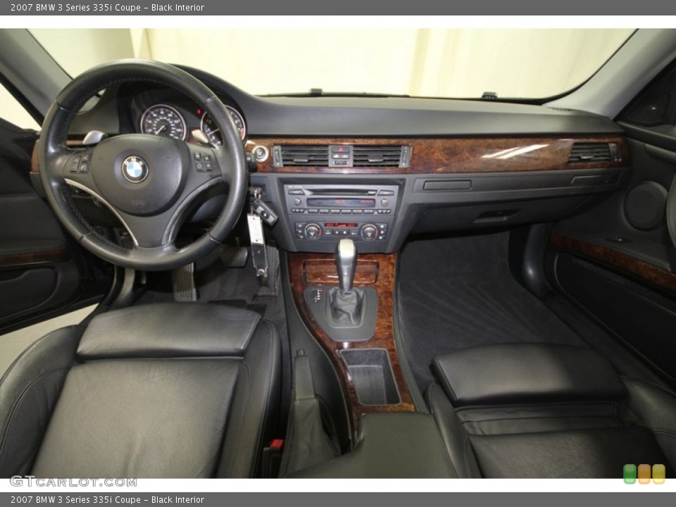 Black Interior Dashboard for the 2007 BMW 3 Series 335i Coupe #69751945
