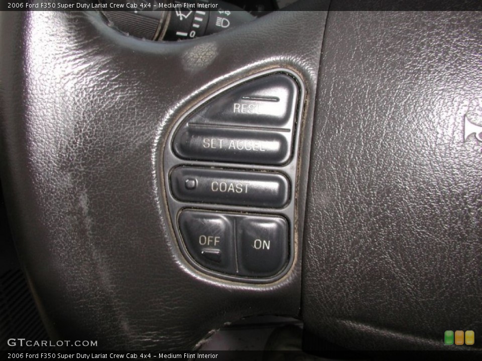 Medium Flint Interior Controls for the 2006 Ford F350 Super Duty Lariat Crew Cab 4x4 #69753586