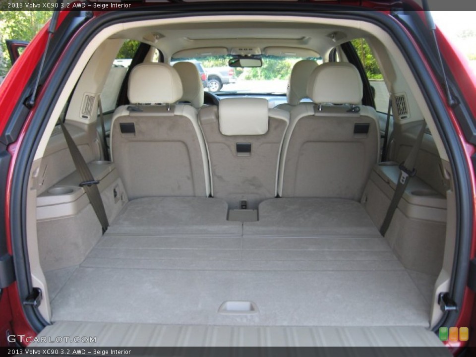 Beige Interior Trunk for the 2013 Volvo XC90 3.2 AWD #69755008