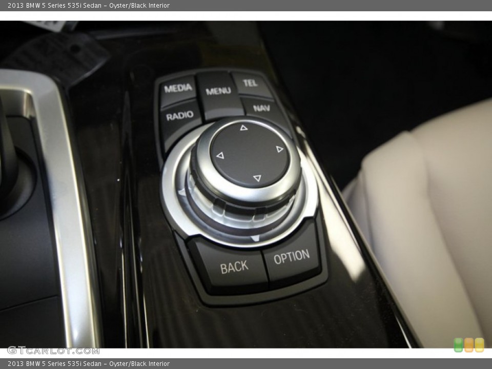 Oyster/Black Interior Controls for the 2013 BMW 5 Series 535i Sedan #69756598