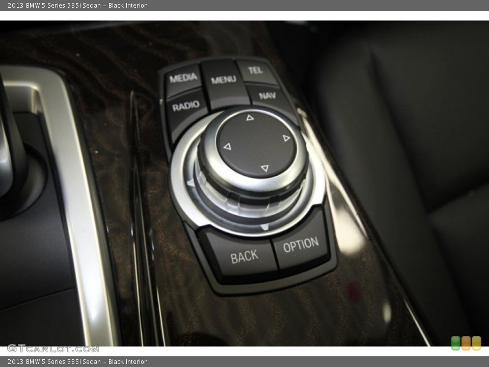 Black Interior Controls for the 2013 BMW 5 Series 535i Sedan #69756853
