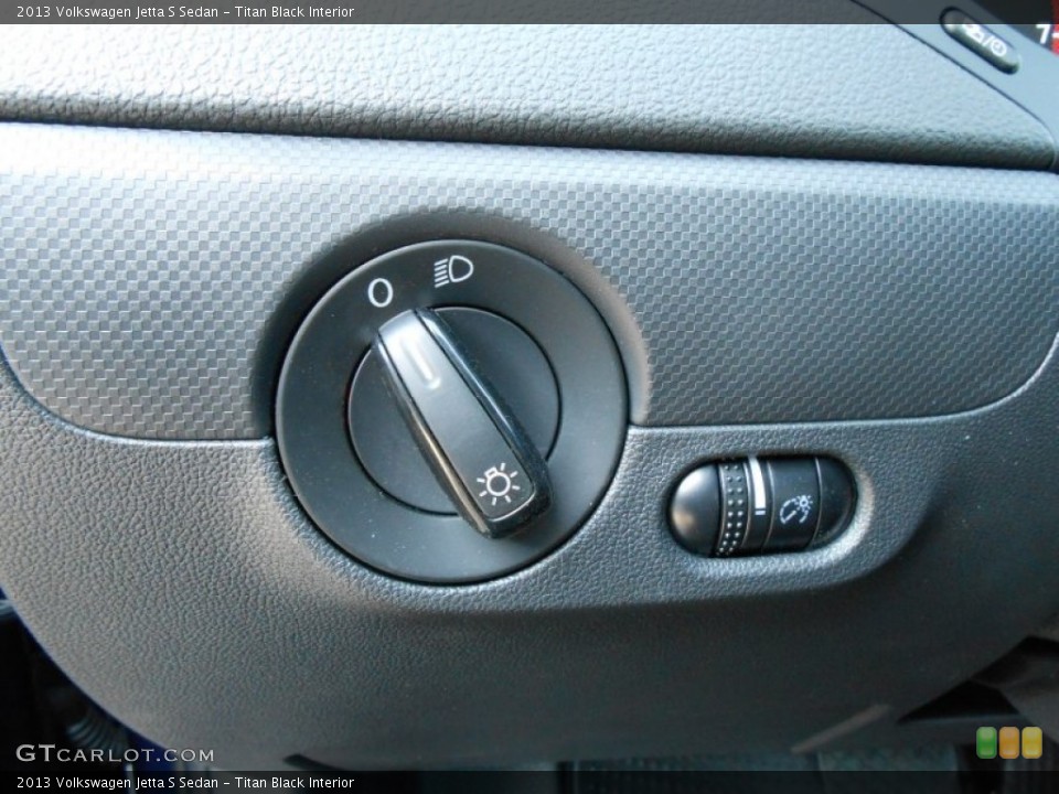Titan Black Interior Controls for the 2013 Volkswagen Jetta S Sedan #69766138