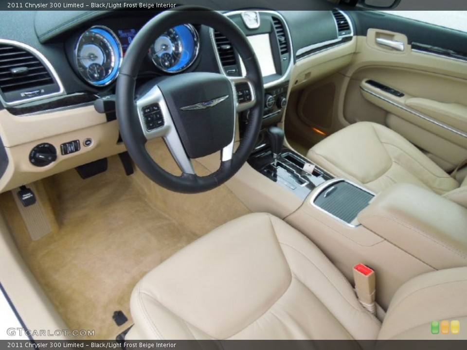 Black/Light Frost Beige 2011 Chrysler 300 Interiors