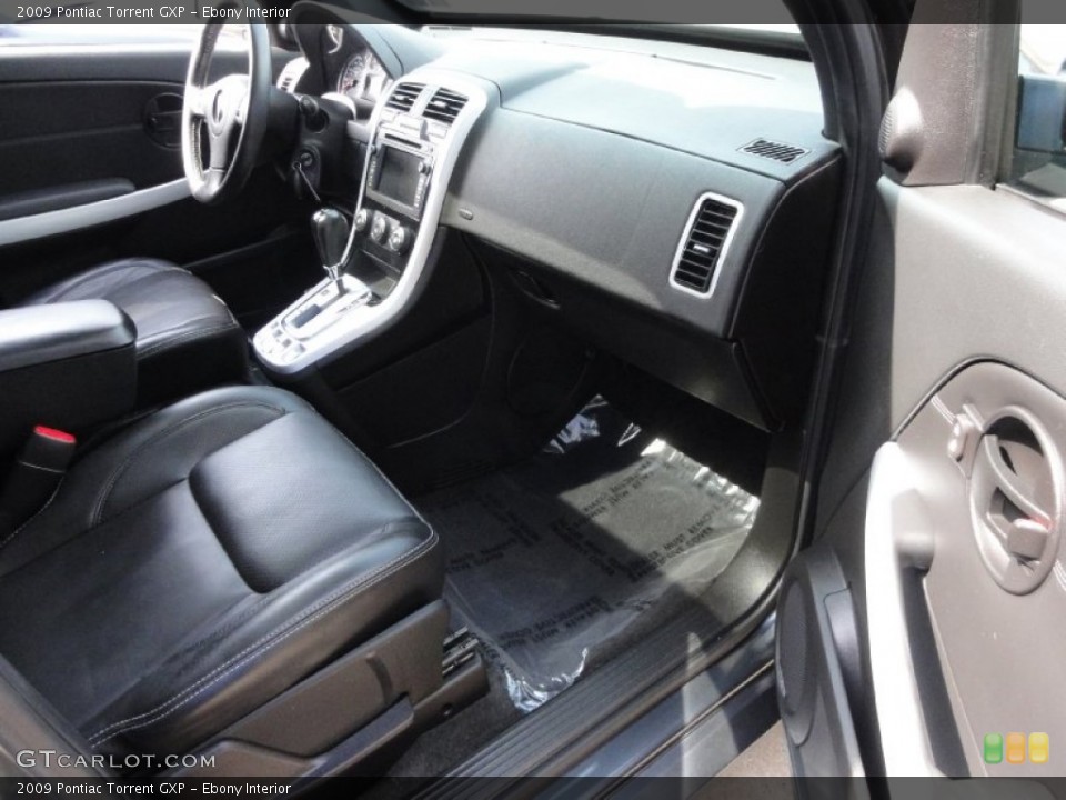 Ebony Interior Dashboard for the 2009 Pontiac Torrent GXP #69782266