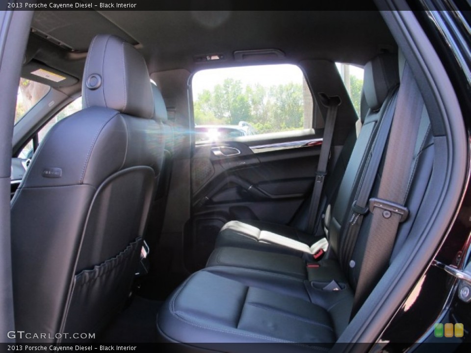 Black Interior Photo for the 2013 Porsche Cayenne Diesel #69801256