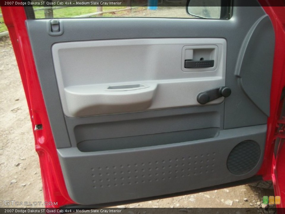 Medium Slate Gray Interior Door Panel for the 2007 Dodge Dakota ST Quad Cab 4x4 #69810598