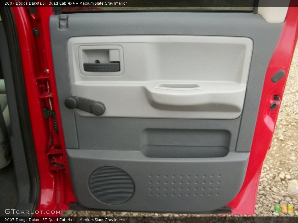 Medium Slate Gray Interior Door Panel for the 2007 Dodge Dakota ST Quad Cab 4x4 #69810661
