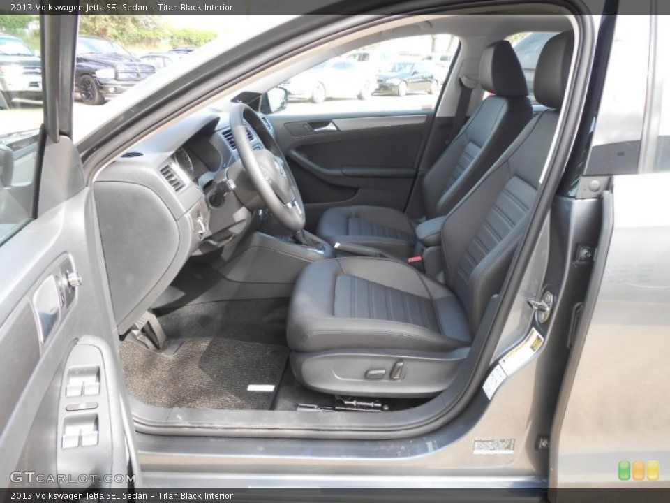 Titan Black Interior Photo for the 2013 Volkswagen Jetta SEL Sedan #69815226