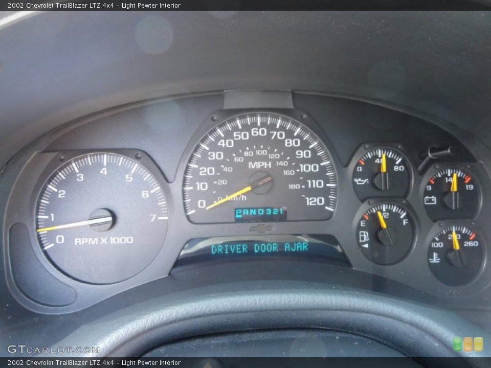 Light Pewter Interior Gauges for the 2002 Chevrolet TrailBlazer LTZ 4x4 #69820594