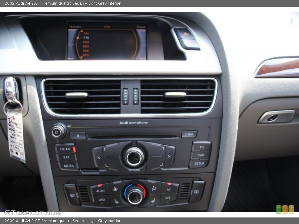 Light Grey Interior Controls for the 2009 Audi A4 2.0T Premium quattro Sedan #69821614