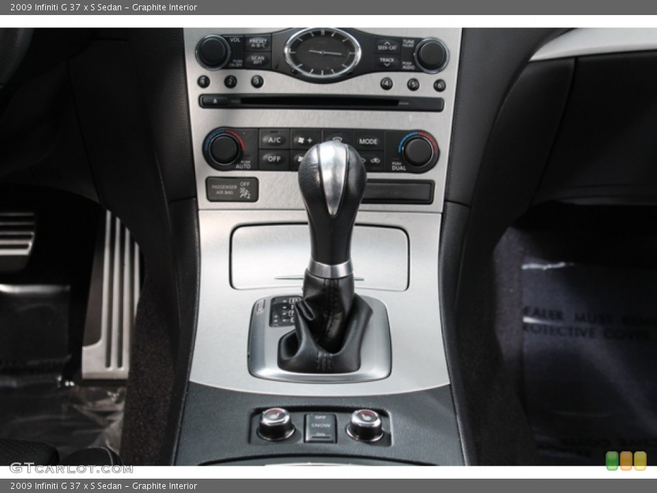 Graphite Interior Transmission for the 2009 Infiniti G 37 x S Sedan #69825418