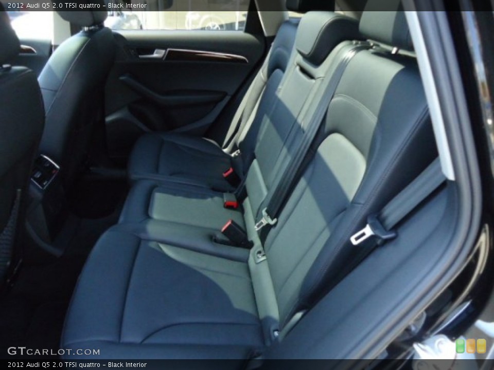 Black Interior Rear Seat for the 2012 Audi Q5 2.0 TFSI quattro #69830212