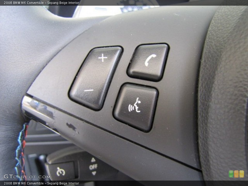Sepang Beige Interior Controls for the 2008 BMW M6 Convertible #69831136