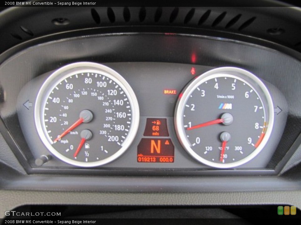 Sepang Beige Interior Gauges for the 2008 BMW M6 Convertible #69831148