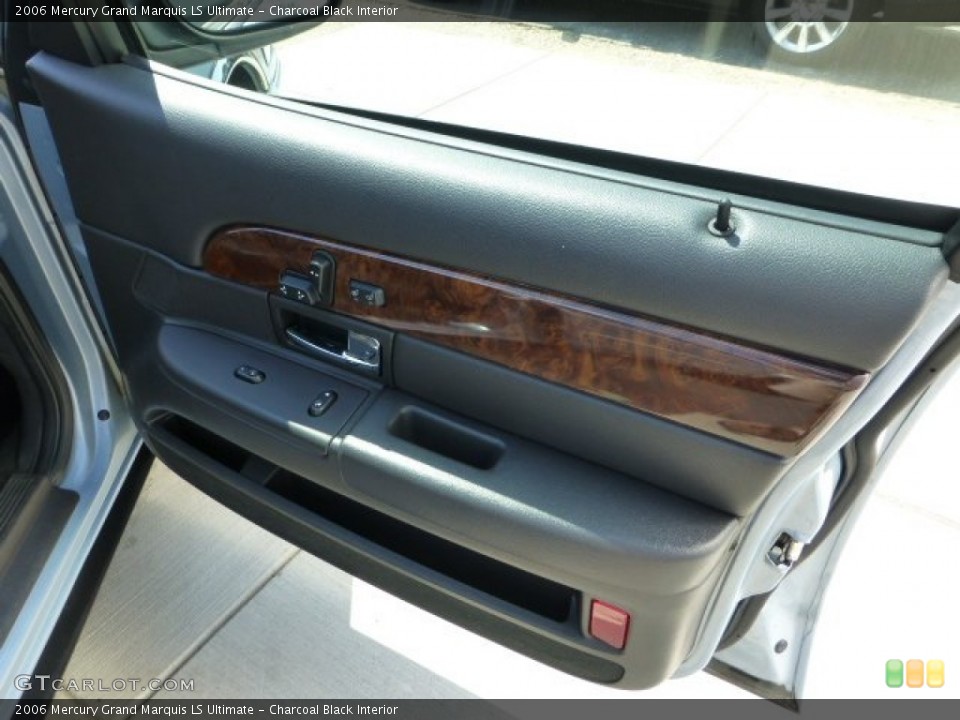 Charcoal Black Interior Door Panel for the 2006 Mercury Grand Marquis LS Ultimate #69833305