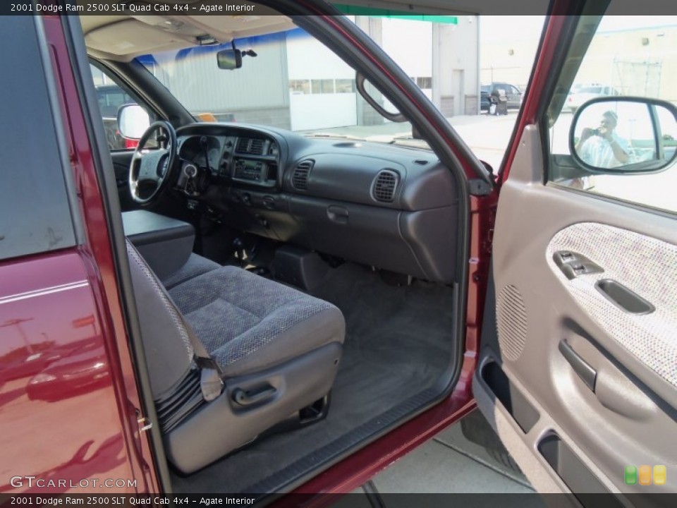 Agate Interior Photo for the 2001 Dodge Ram 2500 SLT Quad Cab 4x4 #69837940