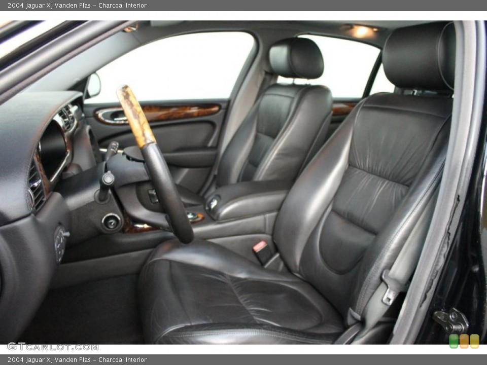 Charcoal Interior Photo for the 2004 Jaguar XJ Vanden Plas #69848451