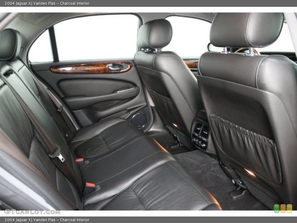 Charcoal Interior Rear Seat for the 2004 Jaguar XJ Vanden Plas #69848467
