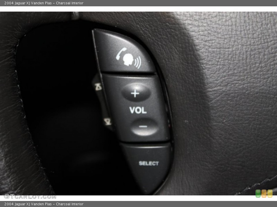 Charcoal Interior Controls for the 2004 Jaguar XJ Vanden Plas #69848578