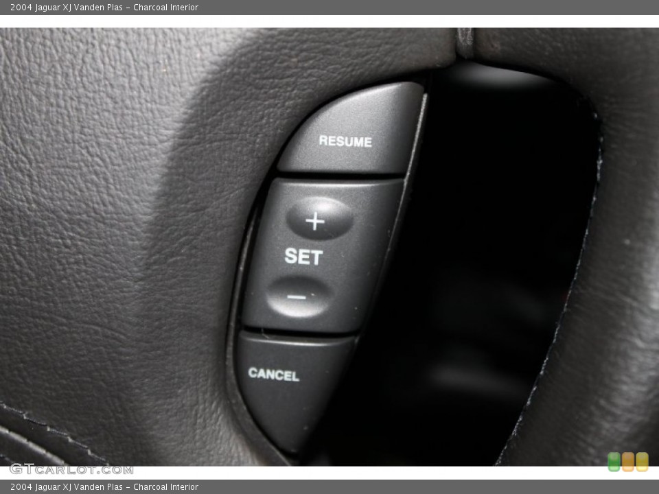 Charcoal Interior Controls for the 2004 Jaguar XJ Vanden Plas #69848587