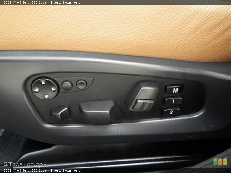 Natural Brown Interior Controls for the 2008 BMW 5 Series 550i Sedan #69872128