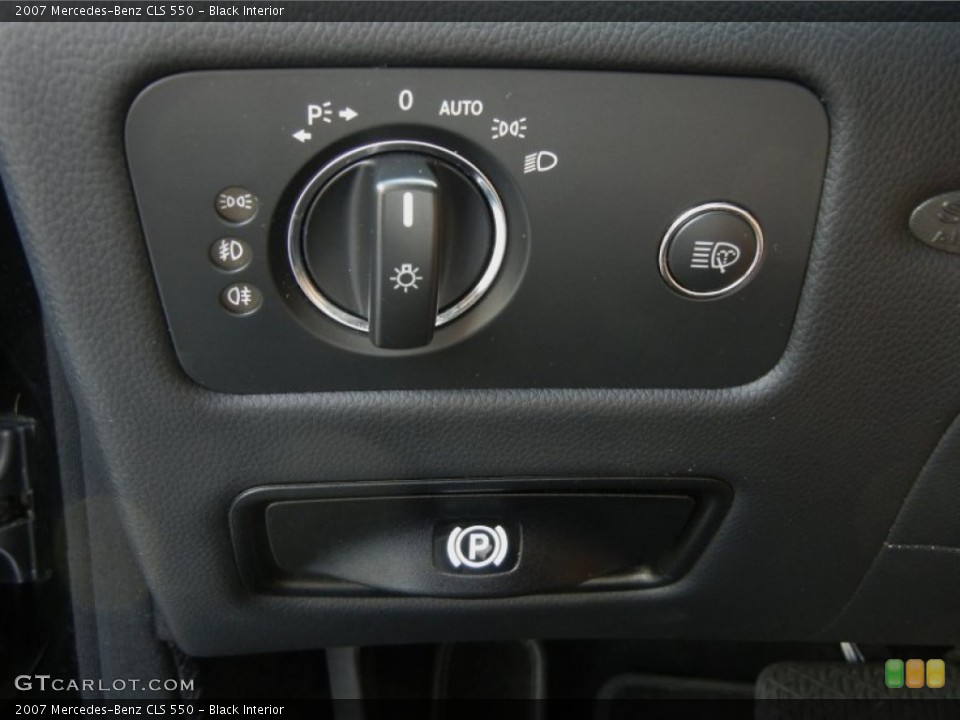 Black Interior Controls for the 2007 Mercedes-Benz CLS 550 #69872644