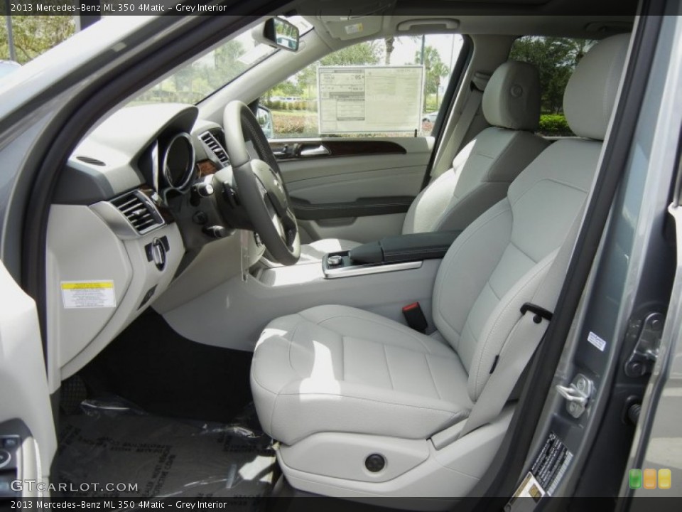 Grey 2013 Mercedes-Benz ML Interiors